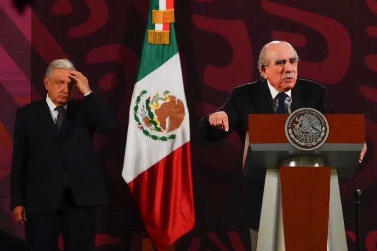 Desnuda la UIF a Claudio X. González y a golpistas financiados por EU: Recibieron $ 502 millones
