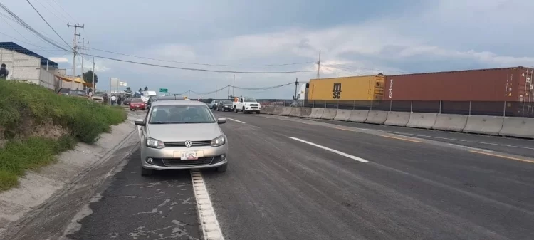 Llegan a acuerdos y reabren 5 carreteras y autopistas bloqueadas desde el martes