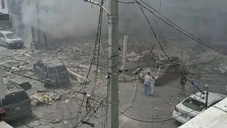 Reynosa: Presunto estallido de pirotecnia deja 2 fallecidos, 3 heridos y 26 casas y 45 vehículos dañados