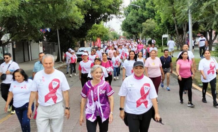 Conmemoran con ‘Caminata Rosa’ el Día Internacional contra el Cáncer de Mama