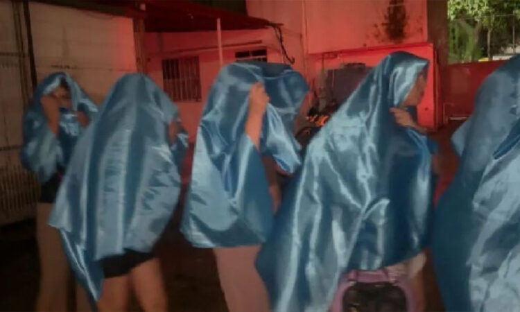 Rescatan a 14 mujeres víctimas de trata en Playa del Carmen