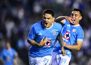 Cruz Azul sigue en racha con una goleada a Juárez