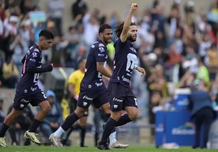 Con doblete de ‘Chino’ Huerta Pumas gana 3-0 a Atlético San Luis y sigue en zona de liguilla