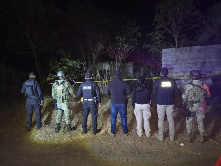 Militares y policías estatales catean y aseguran inmueble de narcomenudistas en El Mante