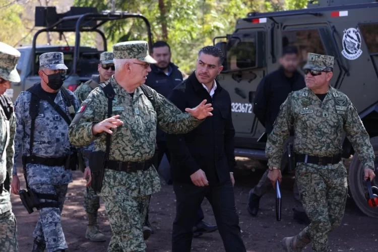 Personal de Sedena y de SSPC al mando del general Trevilla y de García Harfuch tienen en tensión a Sinaloa