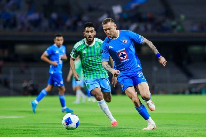Cruz Azul gana 4-1 al Seattle Sounders en Copa de Campeones de Concacaf