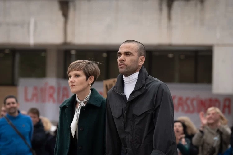 Un tribunal de España revoca sentencia por agresión sexual contra ex jugador de Pumas Dani Alves
