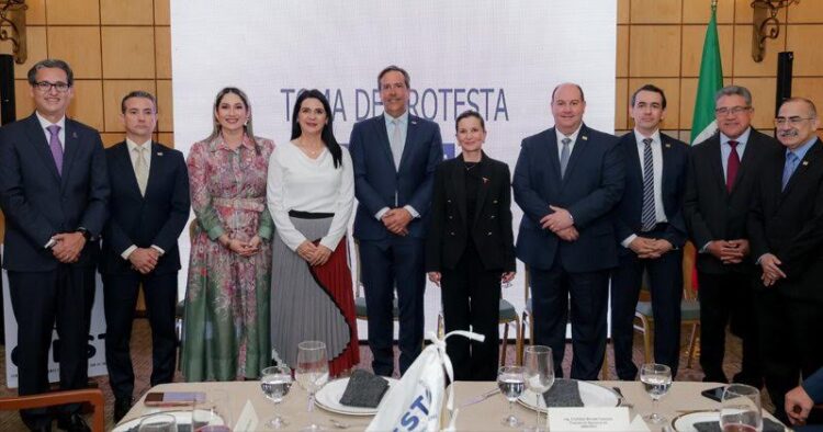 Mónica Villarreal Refrenda su compromiso con el sector empresarial de Tampico