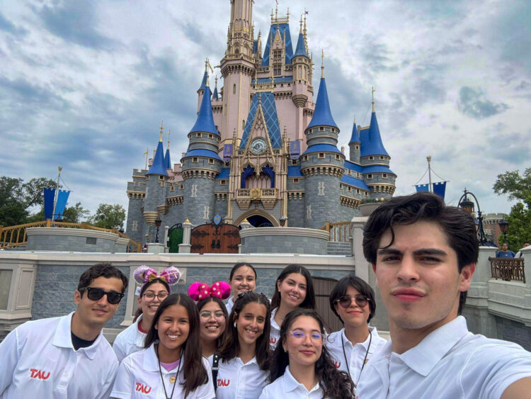 La UAT, única universidad pública de México con convenio vigente con Disney