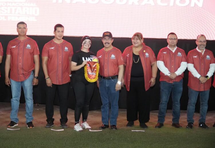 Arranca la UAT con éxito el Campeonato Nacional de Softbol Femenil