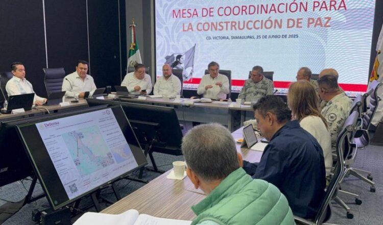Revisan Plan de Acción para reforzar seguridad en carreteras fronterizas de Tamaulipas