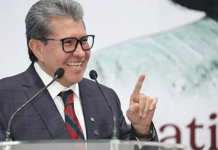 Agrada a Monreal que Morena ponga filtros a nuevos militantes para evitar indeseables