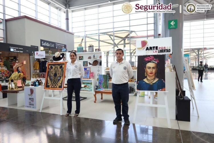 Con productos de la marca ‘Arte por la Libertad’ la SSPC monta exhibición en el AIFA