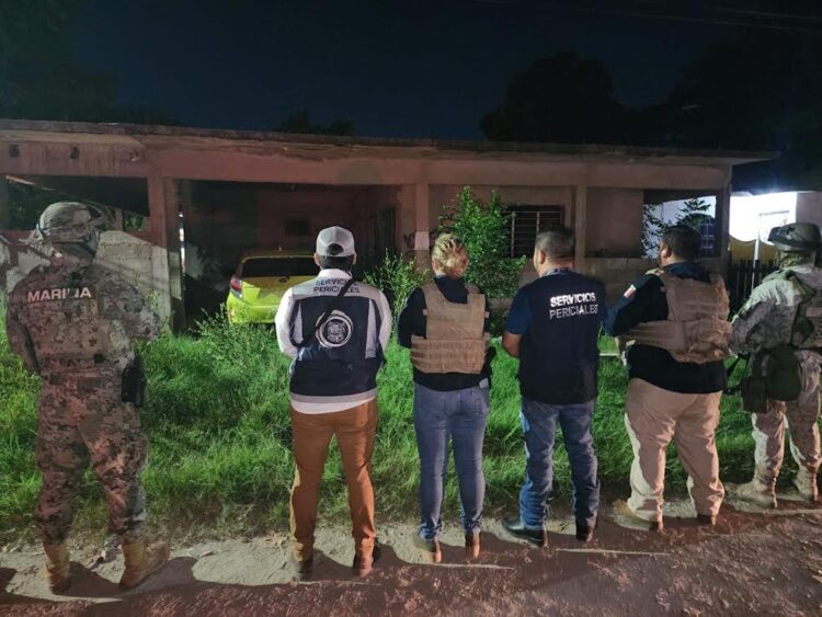 Militares, marinos y policías catean y aseguran autopartes en guarida de roba-carros de Altamira