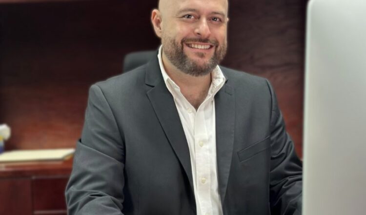 Designa Américo a Edwin Tuexi Amaro como Autoridad Local de Simplificación y Digitalización