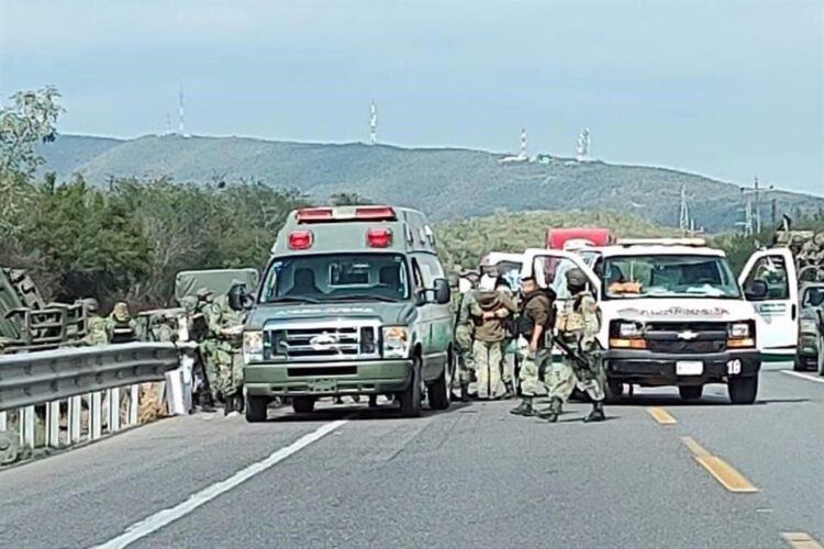 Accidente de vehículo de Sedena con personal militar y detenidos deja 11 lesionados en Victoria
