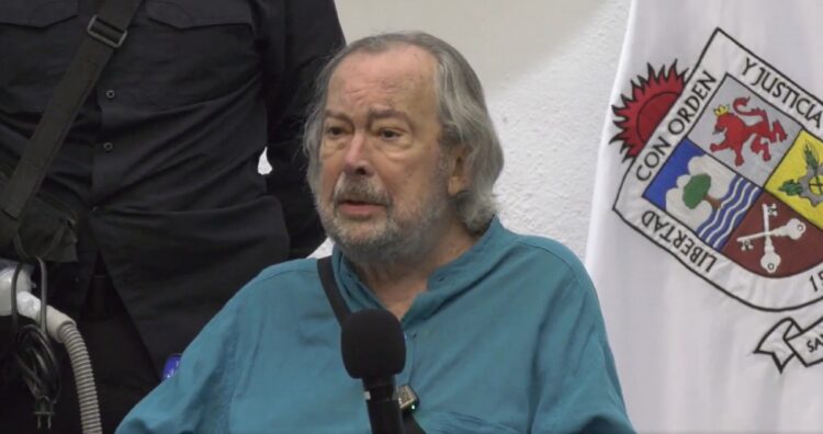 Con cáncer, el 4 veces edil de una de las alcaldías más ricas de México renunciará ‘y no me trataré más’