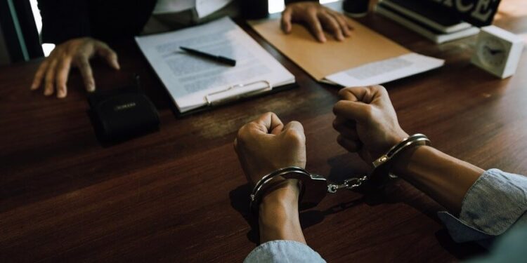 Colombia extradita a México a dos delincuentes requeridos por tráfico de estupefacientes