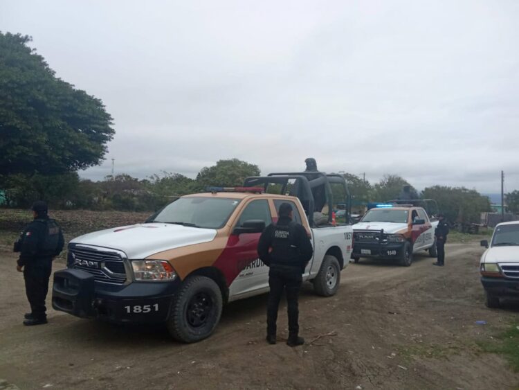 La GE y la FGJET liberan en ejido de Victoria a mujer secuestrada ayer; aseguran inmueble y armas