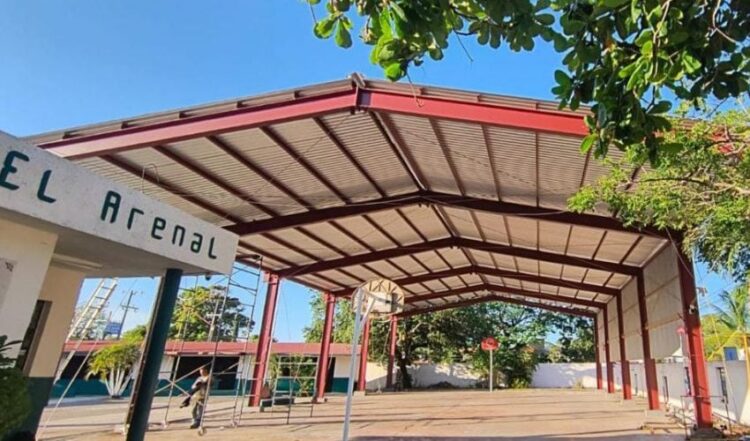 Transforma gobierno de Américo el sector educativo con mejores planteles escolares