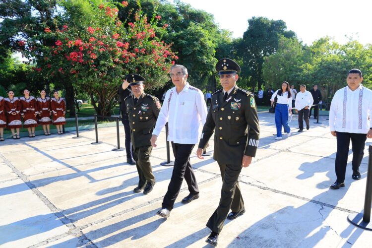 Asiste gobernador Américo Villarreal a toma de protesta del comandante interino de la 48 Zona Militar 