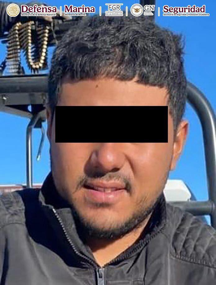 Detienen en Baja California a siete personas con armamento y desmantelan laboratorio