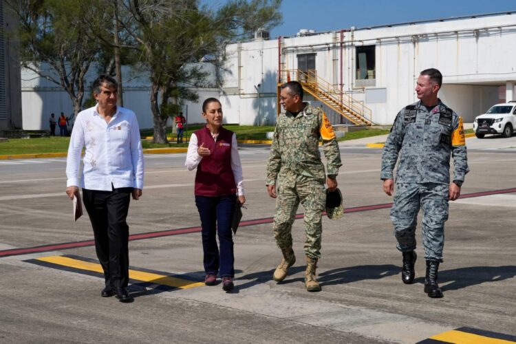 La Presidenta Sheinbaum monitorea en Tampico creciente del Pánuco; ‘por el momento no representa riesgo’