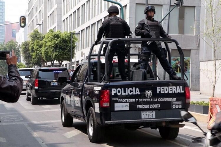 FGR obtiene vinculación a proceso en contra de seis expolicias federales por el delito de tortura