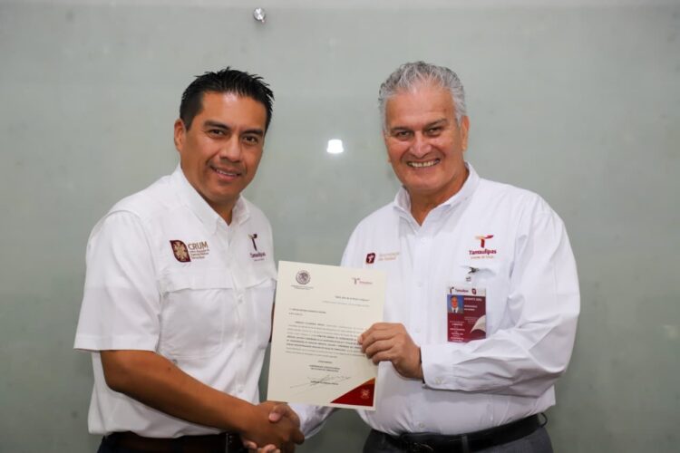 Mete Américo la escoba en la Secretaria de Salud: Cambia a doce funcionarios