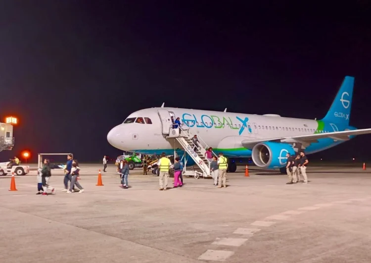 Arriban al Aeropuerto Internacional Tapachula 225 mexicanos deportados por EU