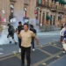 Desconocidos se infiltran en marcha por asesinato de alcalde y causan daños a en gobierno de Morelia