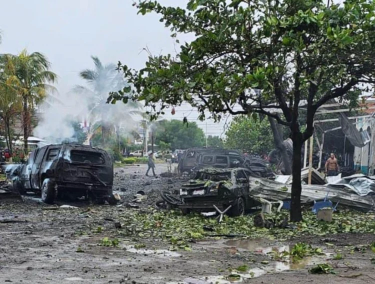 La FGE identifica a tres autores involucrados en  mortal explosión de camioneta en Michoacán