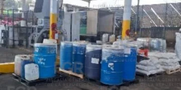 La FGR destruye más de 3 toneladas y 3 mil litros de precursores químicos asegurados en Baja California