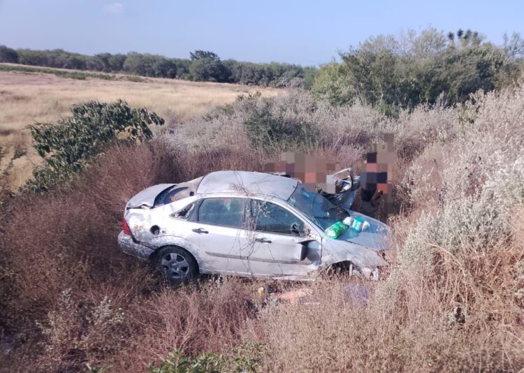 La Guardia Estatal atiende accidente vehicular  con tres lesionados en área de Padilla