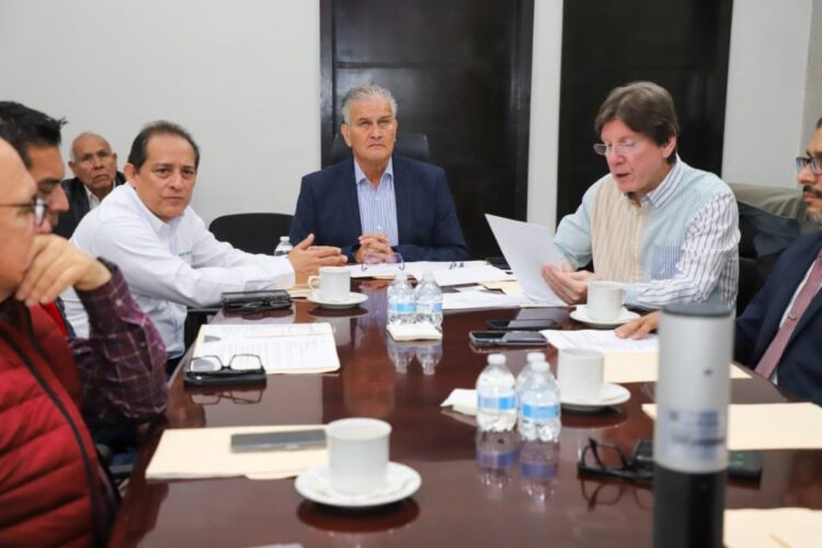 Salud de Tamaulipas despliega operativo especial con apoyo aéreo para paisanos y vacacionistas