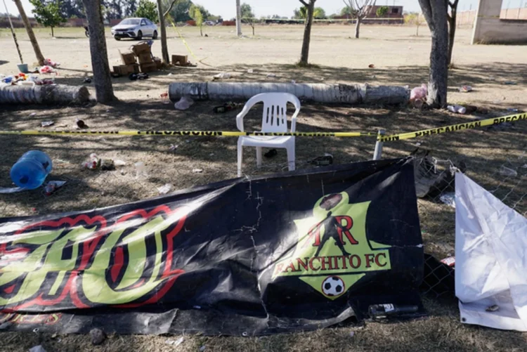 Caen 3 implicados en masacre en campo deportivo; son de ‘Los Marros’ y 5 de los 11 muertos eran del CJNG