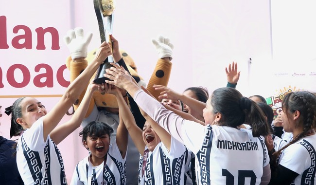 La Piedad y Villa Madero se coronan en la Copa Plan Michoacán CONADE de fútbol