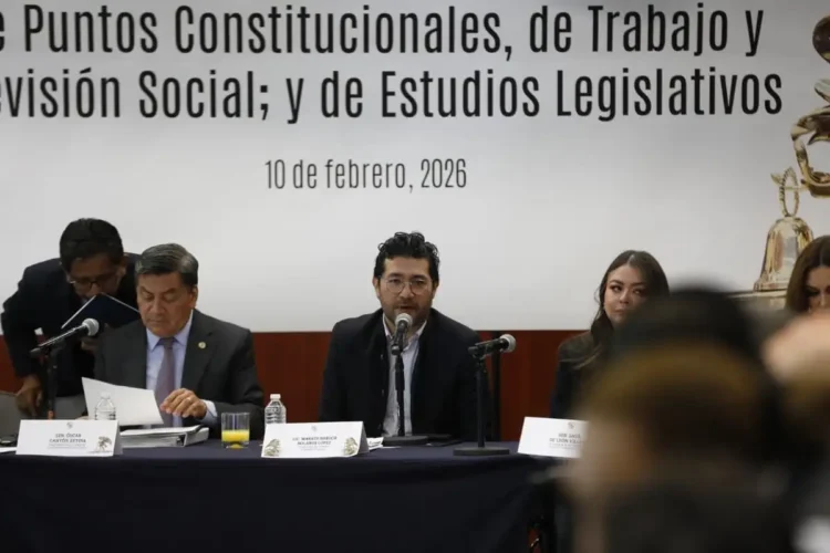 Con votos de PRI, PAN, MC y Morena Senado aprueba en comisiones semana laboral de 40 en forma gradual