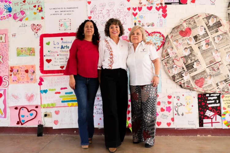 Agradecen maestros labor de SEBIEN