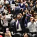 Luego de 16 horas de debate e insultos Diputados aprueban en lo particular ‘plan B’ de la reforma electoral