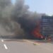 Sin que aparentemente haya lesionados la GE atiende incendio de tractocamión en autopista Mante-Tula
