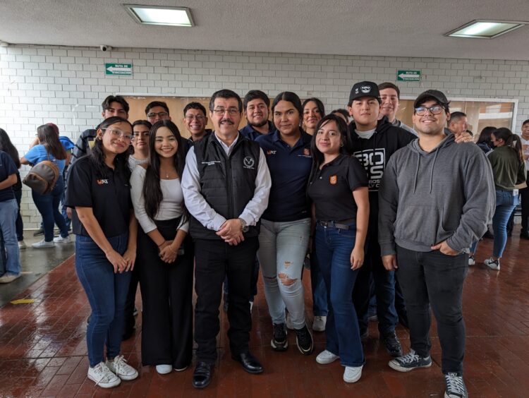 Reafirma rector de la UAT compromiso con la comunidad estudiantil