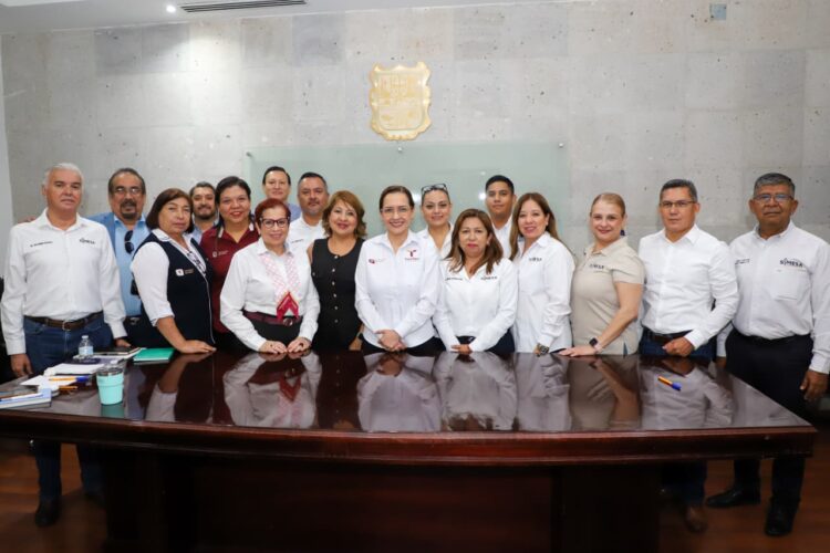 Impulsa Secretaría de Salud acuerdos para fortalecer atención médica y bienestar laboral 