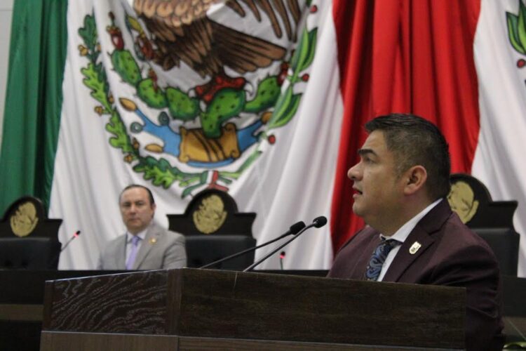 Hace suya Congreso propuesta de AVA: No a reelección consecutiva y combate al nepotismo electoral