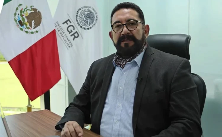 La FGR desmantela red de ‘factureras’ y evasión fiscal en 9 estados del país y captura a 8 personas