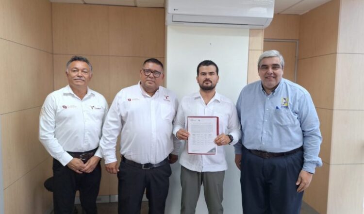Entrega SET reconocimientos de validez Oficial de estudios a instituciones de educación superior