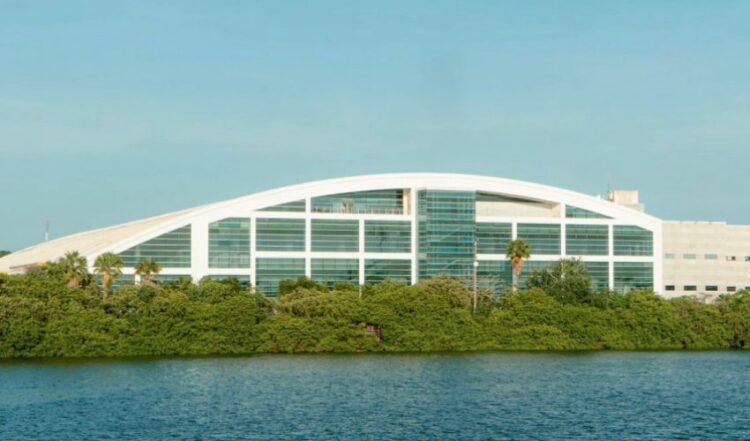 Abre Turismo estatal Oficina de Convenciones y Visitantes en Expo Tampico