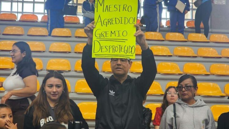 Exige SITEM a legisladores modificar protocolos que desamparan al magisterio ante padres y alumnos