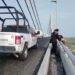 La Guardia Estatal evita otro intento de suicidio en el Puente Tampico; esta vez de un hombre