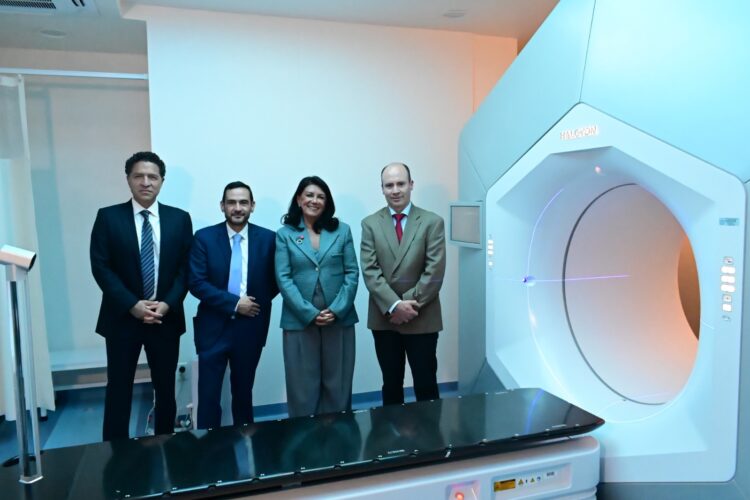 Tecnología de vanguardia transforma la radioterapia en el INCan